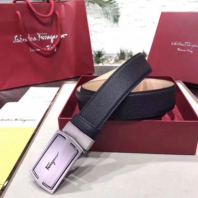 Salvatore Ferragamo Tonal Leather Buckle Belt 35MM Grained Calfskin Leather Spring Summer 2018 Collection Black