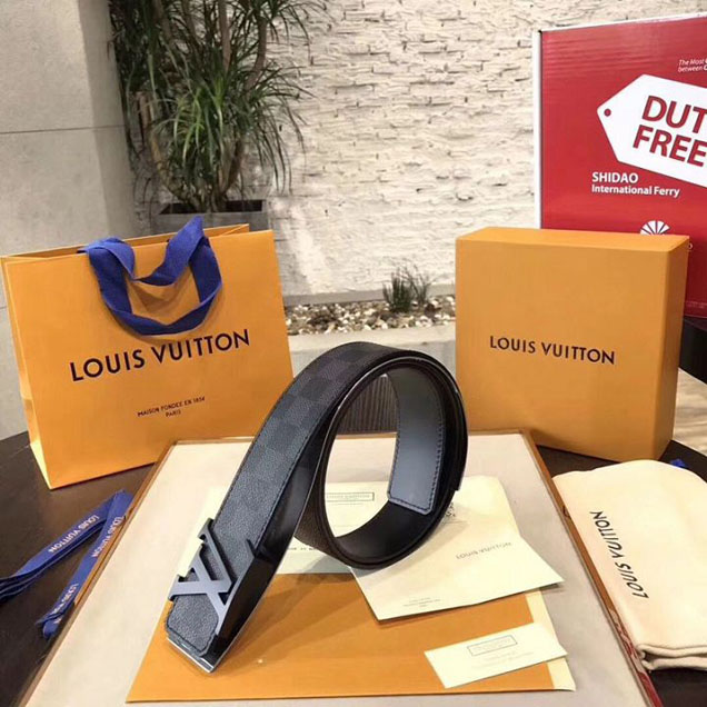 Louis Vuitton LV Initiales Reversible 40MM Belt Damier Canvas Calfskin Leather Spring Summer 2018 Collection M9821S Graphite