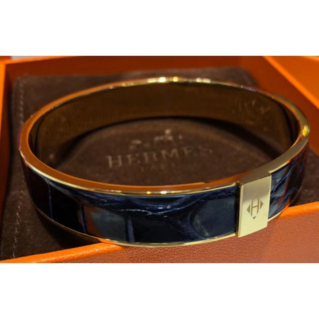 Hermes Crocodile Kawaii Narrow Bracelet Blue