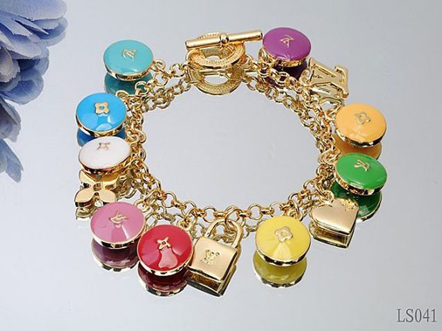 Louis Vuitton Bracelet 2017 - 9