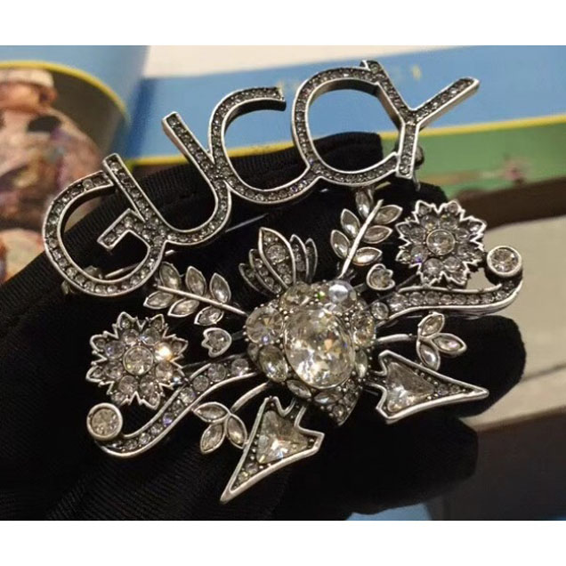 Gucci Guccy Crystal Brooch 523422 Small Size 2018