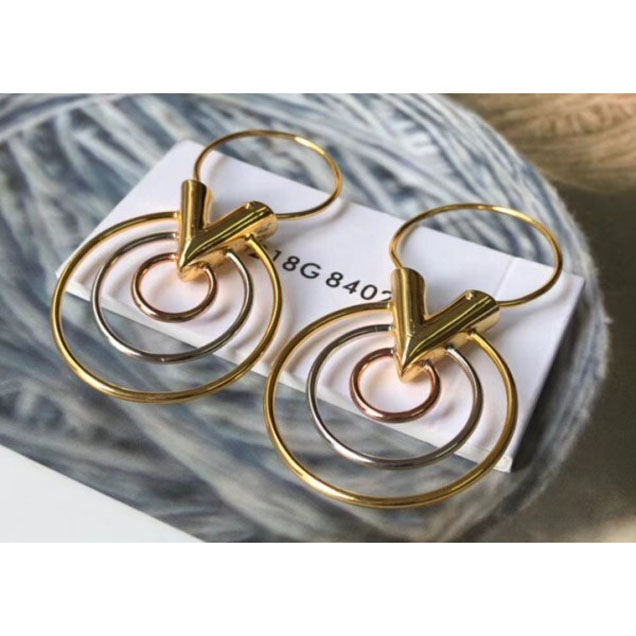 Louis Vuitton Essential V Earrings BB M00188