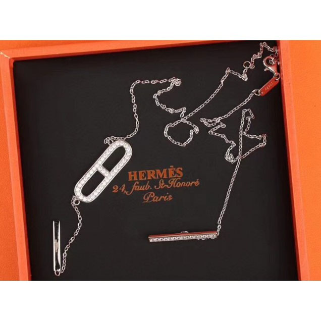 Hermes Ever Chaine d'Ancre Pendant Necklace Silver