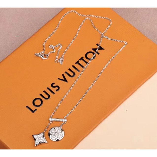 Louis Vuitton Diamond Blossom Neglige Necklace Q94310