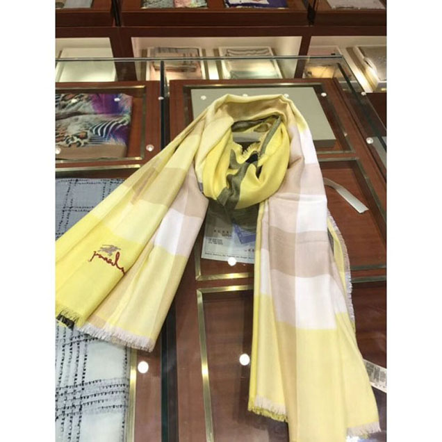 Burberryberry Pure Cashmere Long Scarf Yellow 09 2018 Collection