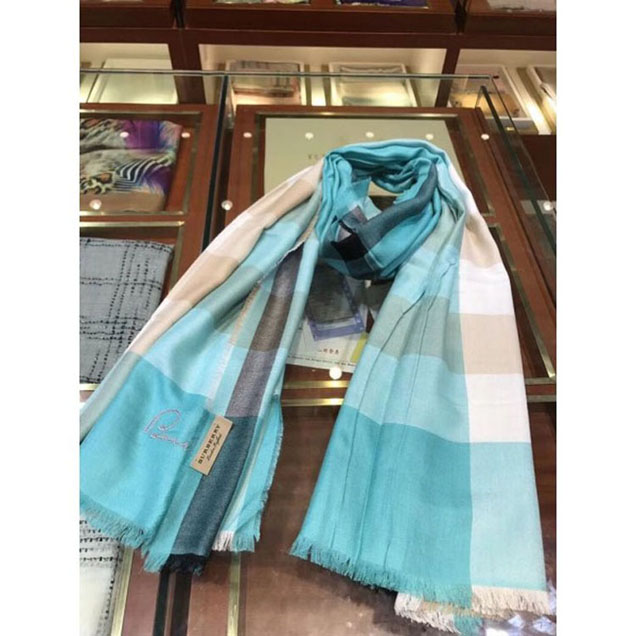 Burberryberry Pure Cashmere Long Scarf Blue 07 2018 Collection