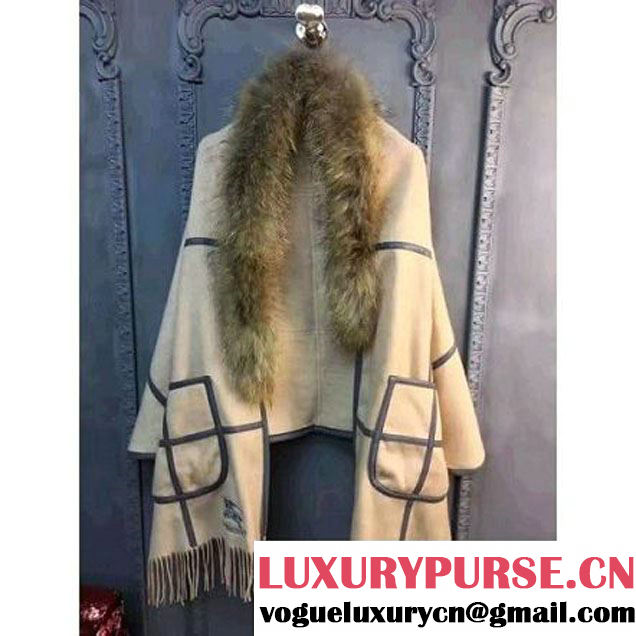 Burberry Wool Cashmere Poncho with Fur White F/W 2016 (X-6111117 )