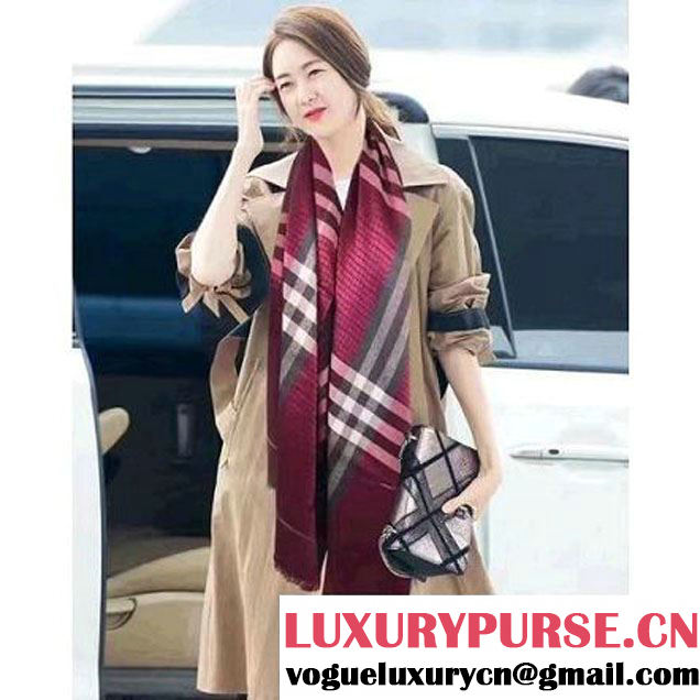 Burberry Silk Cashmere Check Scarf Red F/W 2016 (X-6111119 )