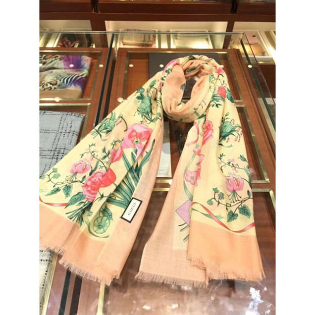 Gucci Flower Print Pure Cashmere Long Scarf Pink 02 2018 Collection