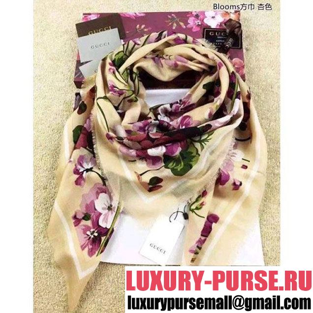 Gucci Cashmere Blooms Print Square Scarf Apricot (58) 2016 (A-6073037 )