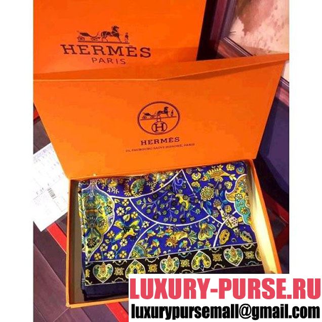 Hermes Au Pays des Oiseaux Fleurs Cashmere Twill Scarf Blue 2016 (1a066-6082552 )