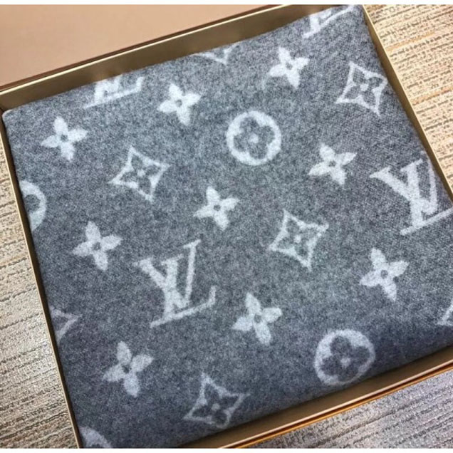 Louis Vuitton Monogram Blanket M75548 Gray