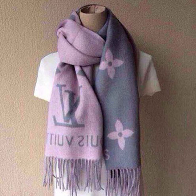 Louis Vuitton M71042 Reykjavik Scarf