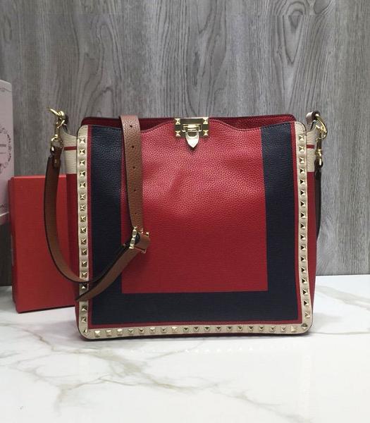 Valentino Guitar Rockstud Rolling Red/Black Original Litchi Veins Leather 31cm Hobo Bag Golden Rivet