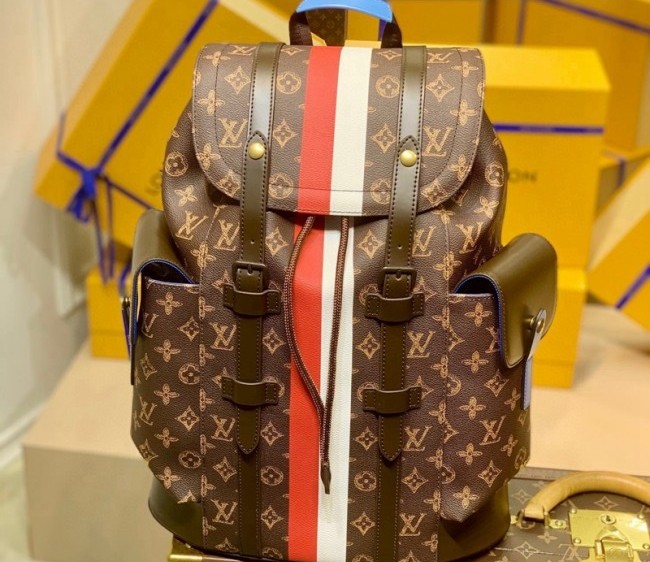 Louis Vuitton Christopher MM Backpack Bag M59662 2022