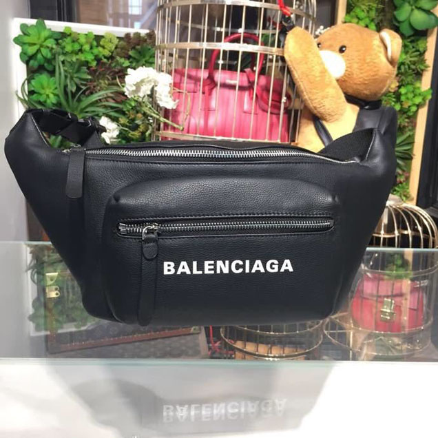 Balenciaga Logo Fanny Pack Bag 25cm Calfskin Leather Spring Summer 2018 Collection Black White