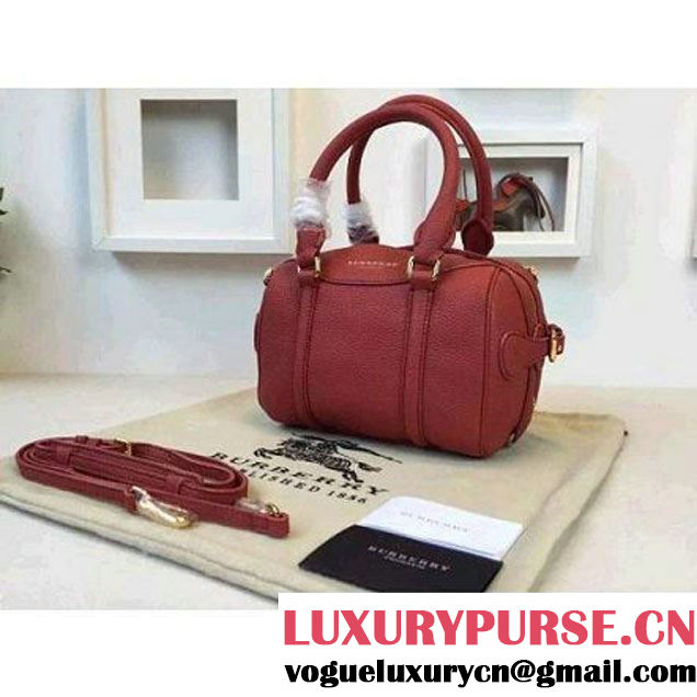 Burberry 39733391 The Mini Bee In Grainy Red Leather 2015 (2A015-060113 )