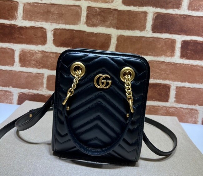 Gucci GG Marmont Matelasse Leather Mini Bag 696123 Black 2022