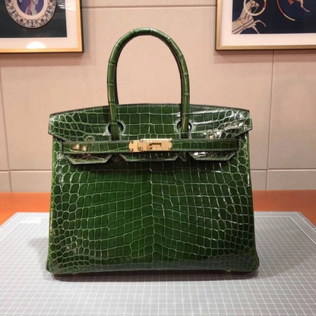 Hermes Birkin 30cm Shiny Niloticus Crocodile Skin Bag Handstitched Palladium Hardware, Vert Fonce 6Q