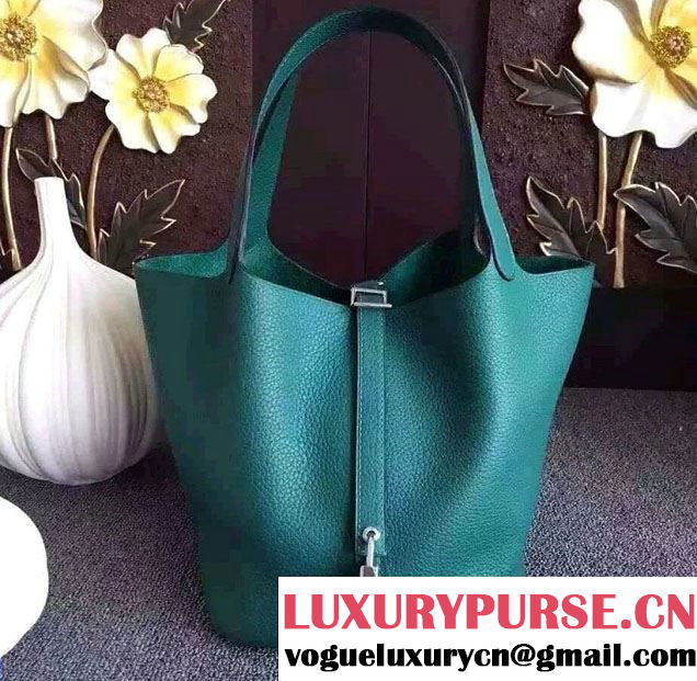 Hermes picotin 22 bag in original togo leather malachite