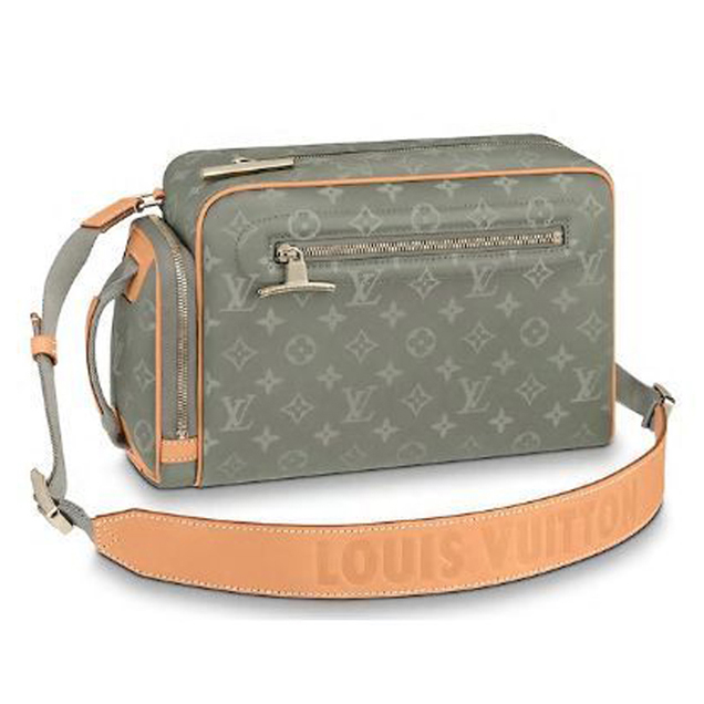 Louis Vuitton Camera Bag Monogram Titanium Canvas Fall Winter 2018 Collection M43884 Grey