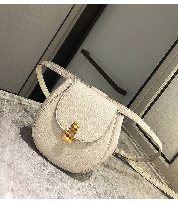 Bottega Veneta White Original Real Leather Rounded Belt Bag