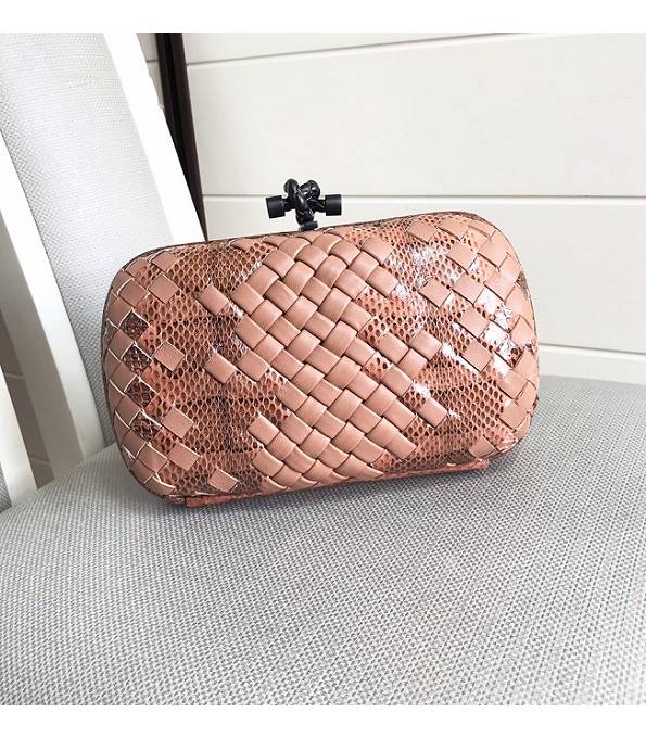 Bottega Veneta Knot Snake Veins Leather With Pink Original Weave Lambskin Clutch