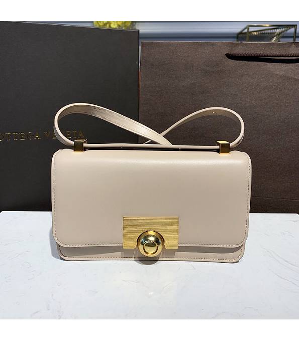 Bottega Veneta Offwhite Original Plain Real Leather Golden Metal Mini Classic Shoulder Bag