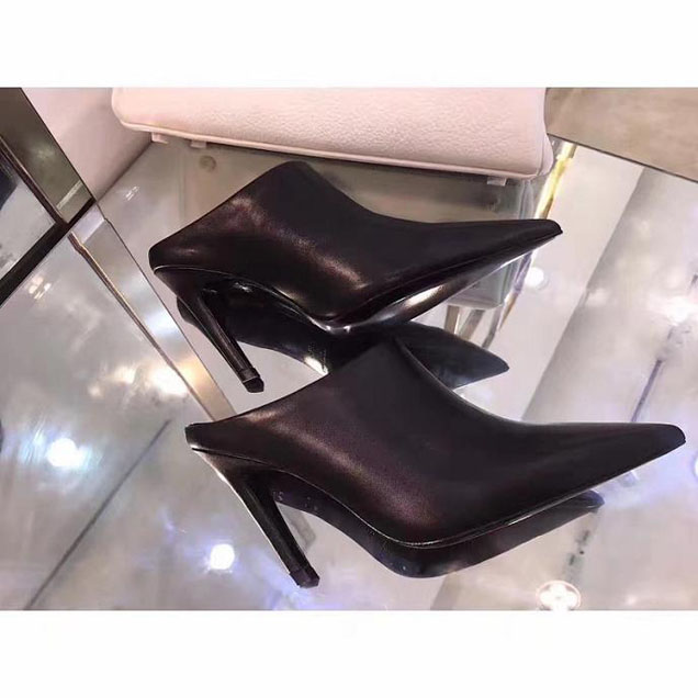 Balenciaga Pointy Pumps Calfskin Leather Fall Winter 2017 Collection Black