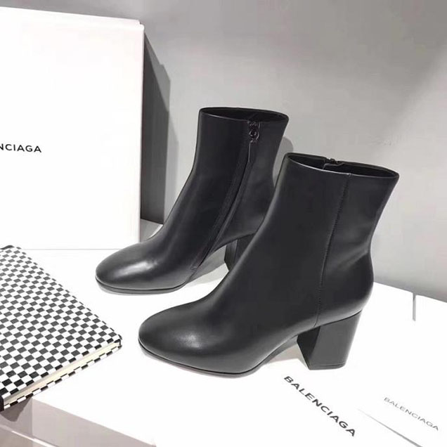 Balenciaga Block Heel Ankle Booties Calfskin Leather Fall Winter 2017 Collection Black