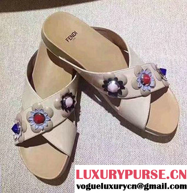 Fendi Patent Crossover Leather With Flowers and Studs Flat Slipper 2017