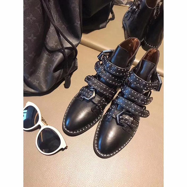 Givenchy Elegant Studded Buckle Ankle Boots Calfskin Leather Fall Winter 2017 Collection Black