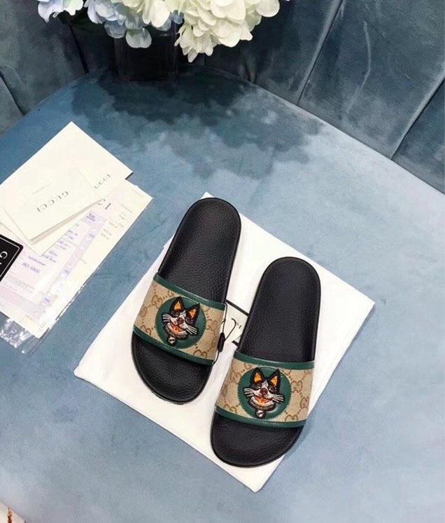 Gucci GG Supreme Slide with Dog Pursuit Canvas Slide Pool Sandals Spring Summer 2018 Collection Green Beige