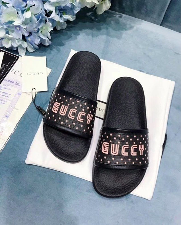 Gucci Logo Pursuit Canvas Slide Pool Sandals Spring Summer 2018 Collection Black