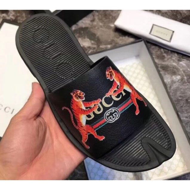 Gucci Men's Slide Sandals Vintage Logo With Tigers Black 2018