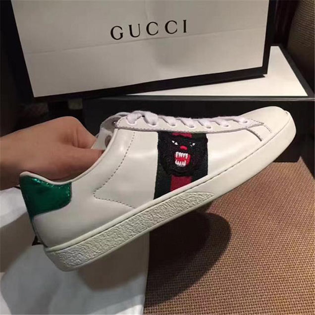 Gucci Ace Panther-Embroidered Low-Top Sneakers Calfskin Leather Fall Winter 2017 Collection White Multi