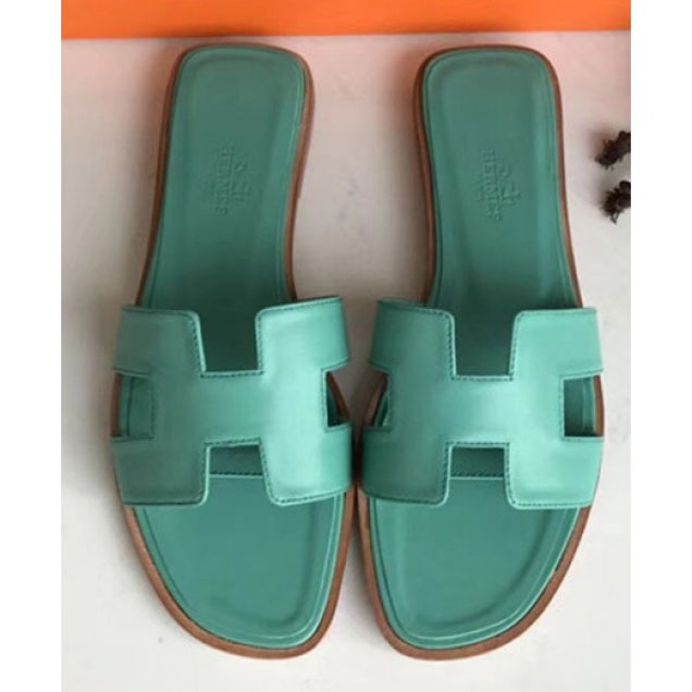 Hermes Oran Slipper Sandals in Box Calfskin Malachite Green