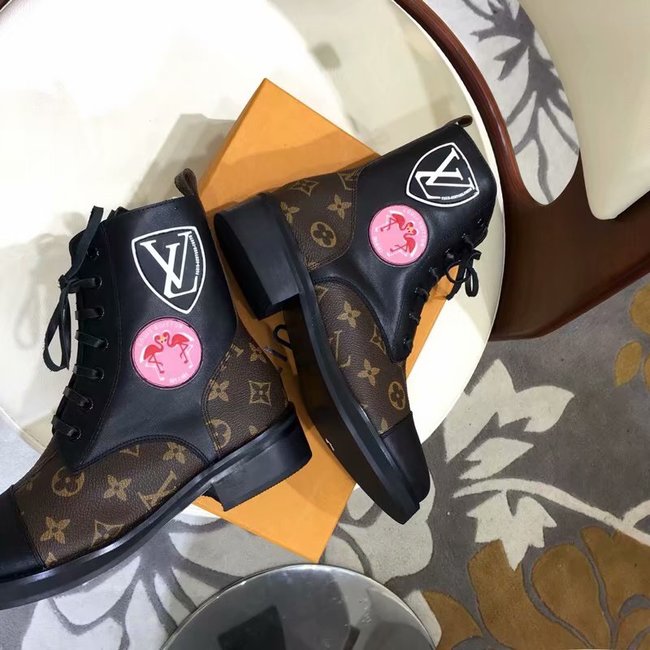 Louis Vuitton BLACK HEART FLAT RANGER LV909SY