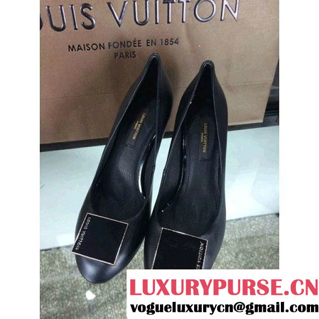 Louis Vuttion black calfskin pump (GD3040-011604 )