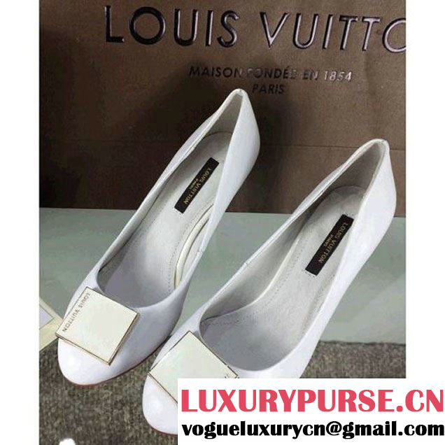 Louis Vuttion white calfskin pump (GD3040-011608 )