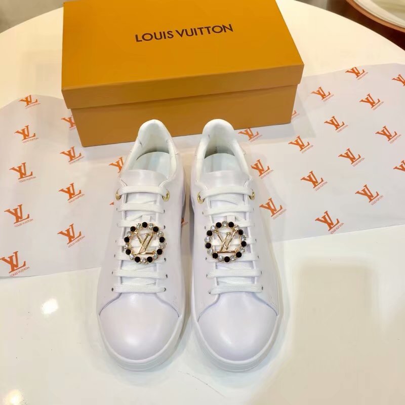 Louis Vuitton FRONTROW SNEAKER LVB927SY - $209.00