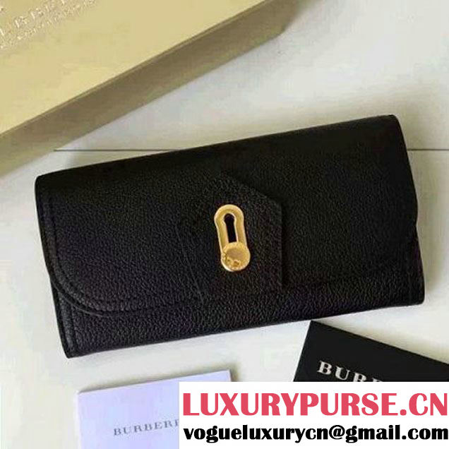 Burberry 40224141 the Milton Textured Leather Continental Wallet Black 2016 (2A016-6072629 )